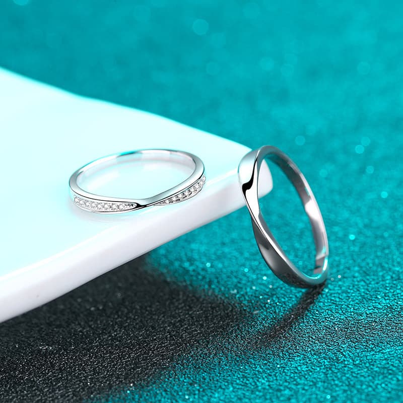 Luna Series · Möbius Rings — image 4